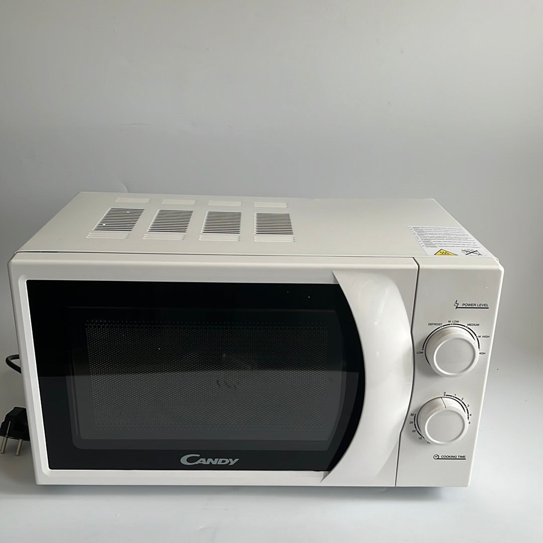 Mikrowelle Candy 700W